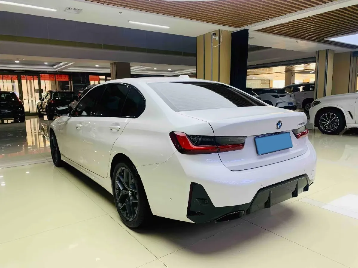 2025 BMW 3 Series 2.0T 245HP L4 8AT,autocango,china used car exporter,china ev exporter,chinese used car exporter,chinese used ev exporter