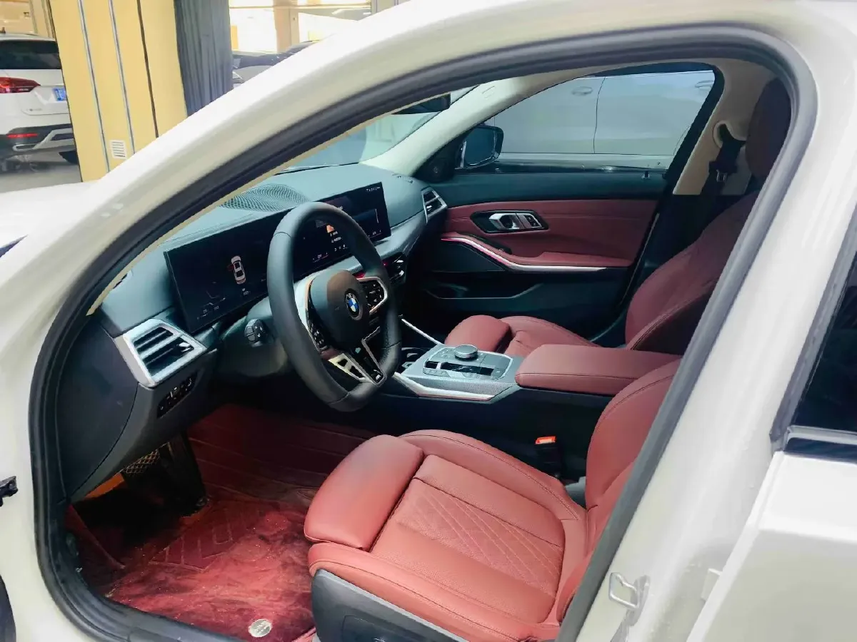 2025 BMW 3 Series 2.0T 245HP L4 8AT,autocango,china used car exporter,china ev exporter,chinese used car exporter,chinese used ev exporter