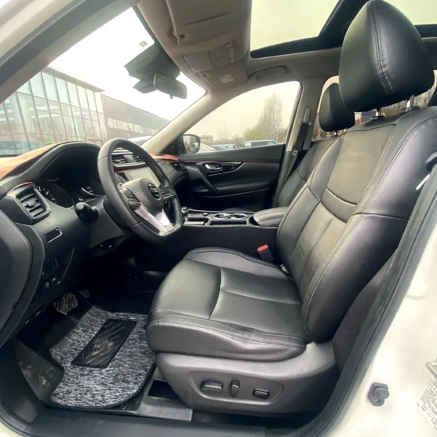 2021 Nissan X-Trail 2.0L 151HP L4 CVT,autocango,china used car exporter,china ev exporter,chinese used car exporter,chinese used ev exporter