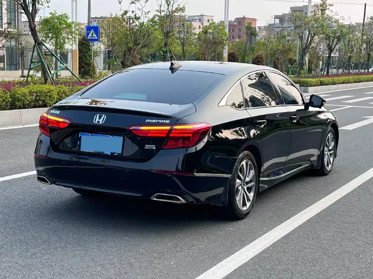 2019 Honda Inspire 1.5T 194HP L4 CVT,autocango,china used car exporter,china ev exporter,chinese used car exporter,chinese used ev exporter