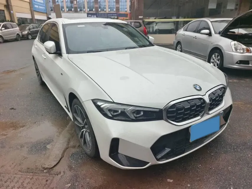 2024 BMW 3 Series 2.0T 184HP L4 8AT,autocango,china used car exporter,china ev exporter,chinese used car exporter,chinese used ev exporter