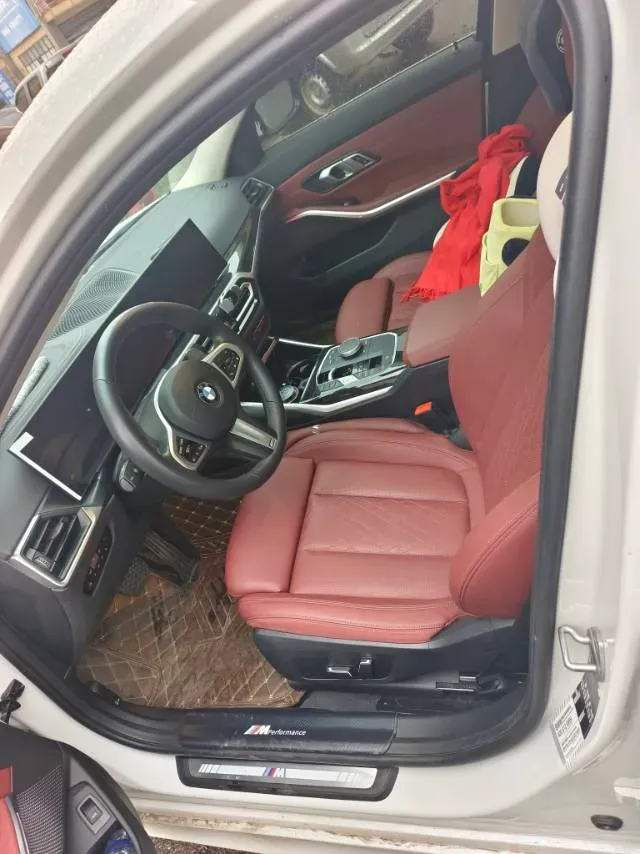 2024 BMW 3 Series 2.0T 184HP L4 8AT,autocango,china used car exporter,china ev exporter,chinese used car exporter,chinese used ev exporter