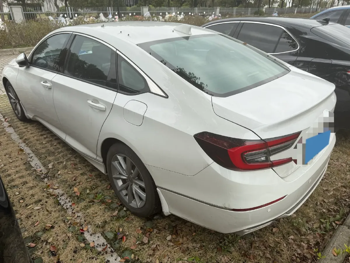 2022 Honda Accord 1.5T 194HP L4 CVT,autocango,china used car exporter,china ev exporter,chinese used car exporter,chinese used ev exporter