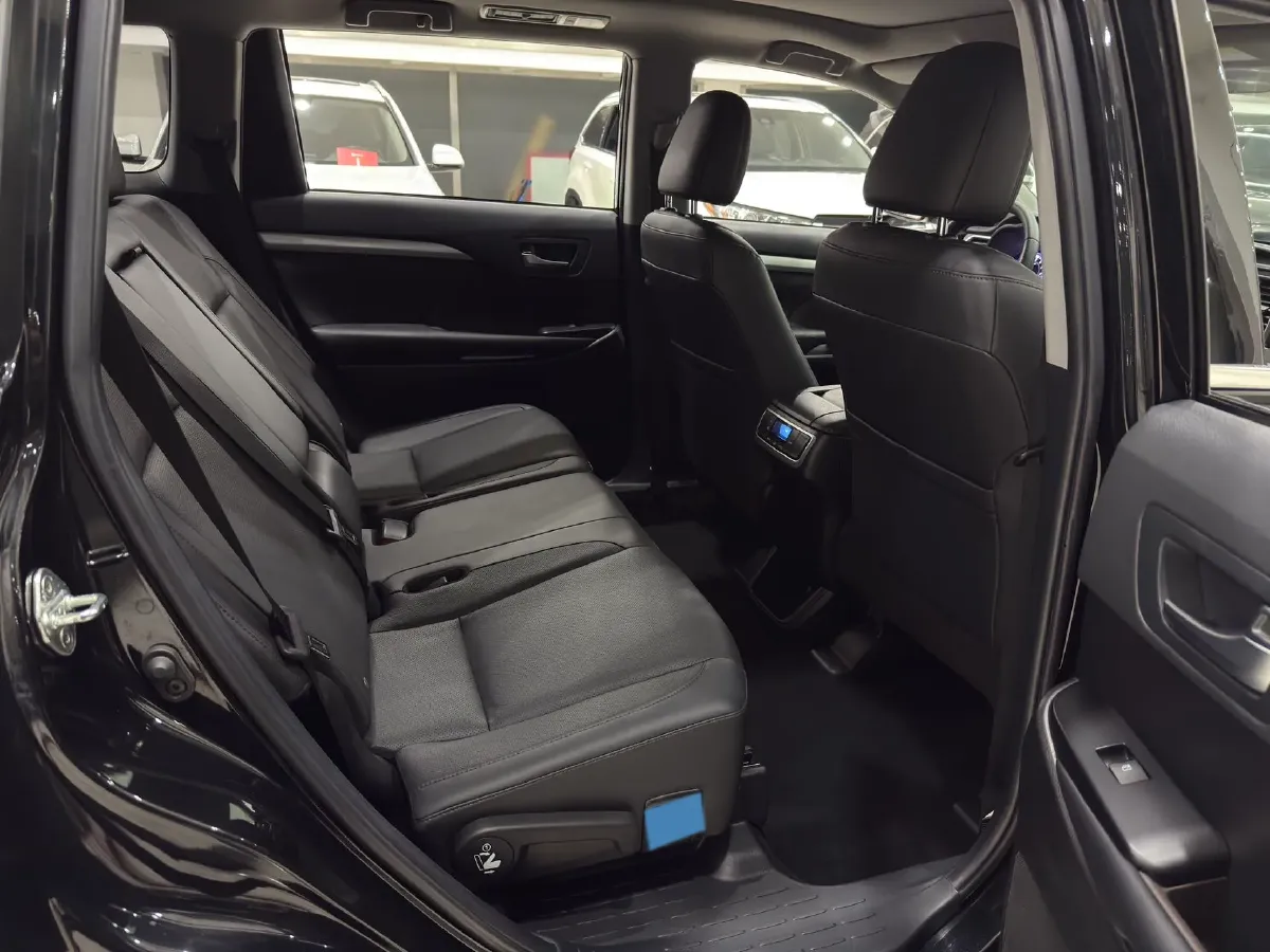 2019 Mazda CX-8 2.5L 192HP L4 6AT,autocango,china used car exporter,china ev exporter,chinese used car exporter,chinese used ev exporter