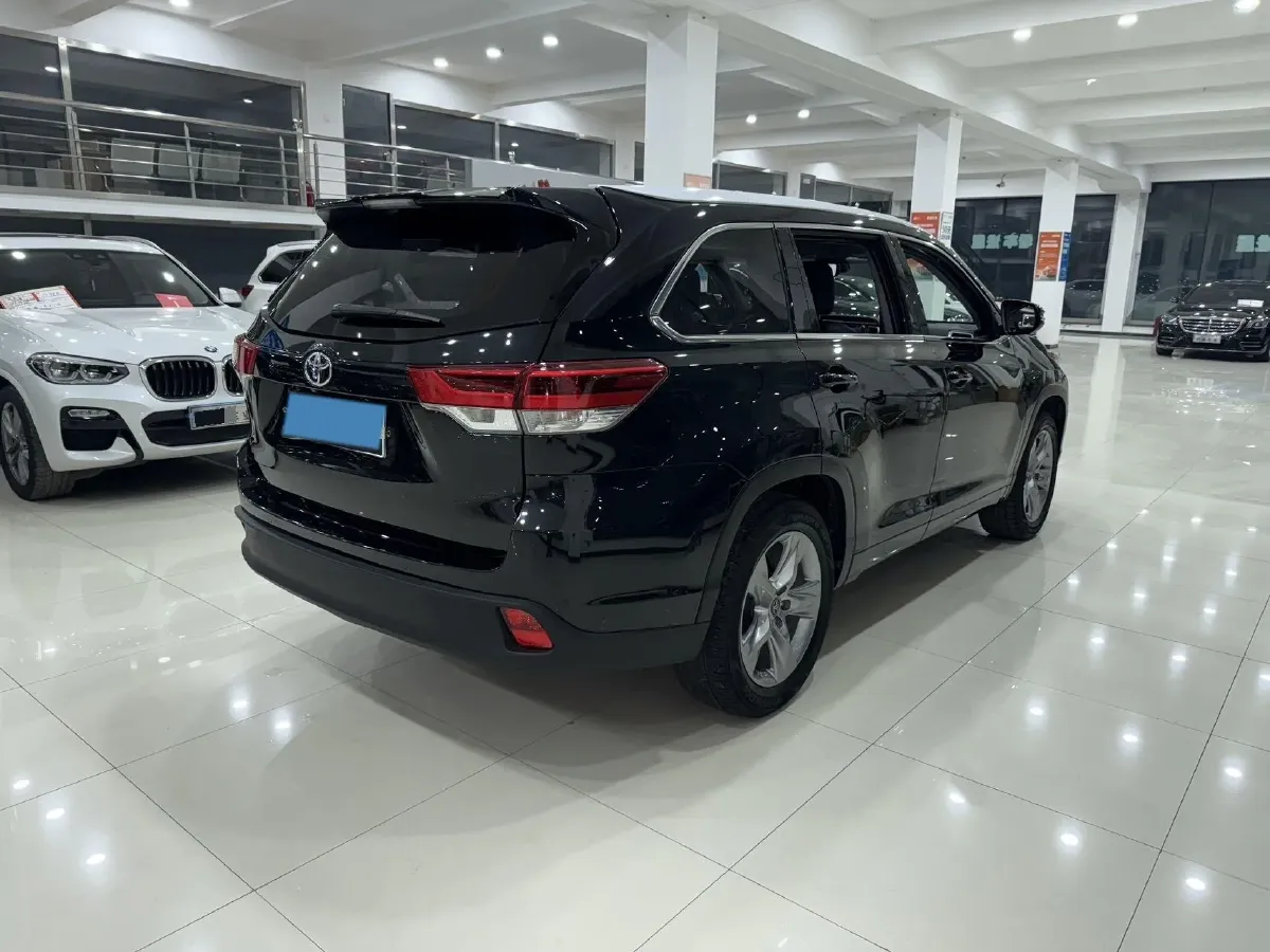 2019 Mazda CX-8 2.5L 192HP L4 6AT,autocango,china used car exporter,china ev exporter,chinese used car exporter,chinese used ev exporter