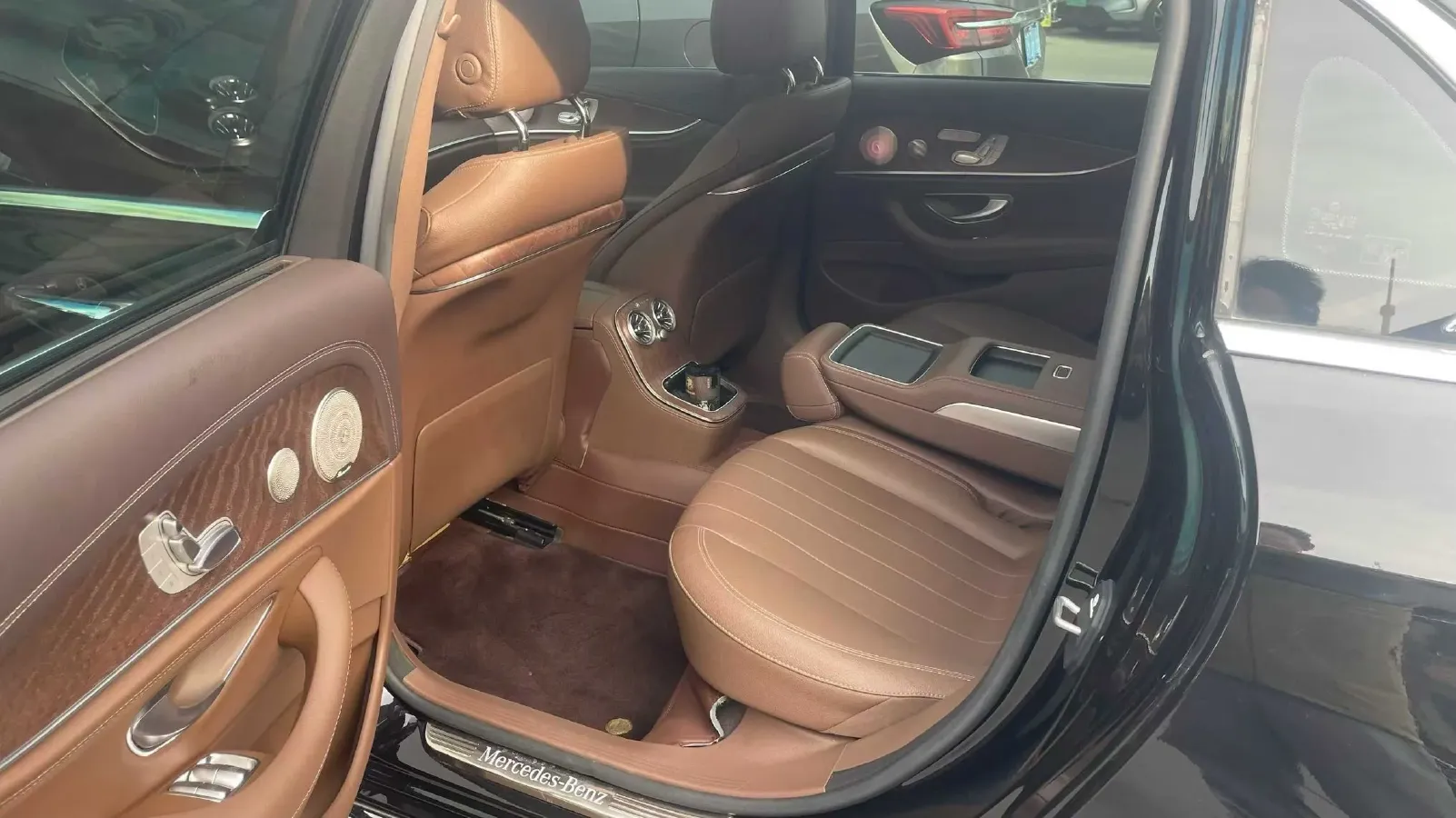 2023 Mercedes-Benz E Class 2.0T 258HP L4 9AT,autocango,china used car exporter,china ev exporter,chinese used car exporter,chinese used ev exporter