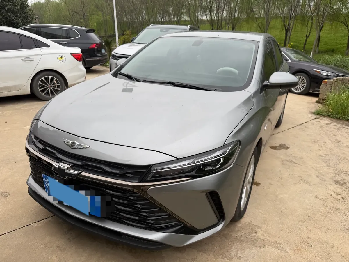 2024 Chevrolet Monza 1.5L 113HP L4 6DCT,autocango,china used car exporter,china ev exporter,chinese used car exporter,chinese used ev exporter