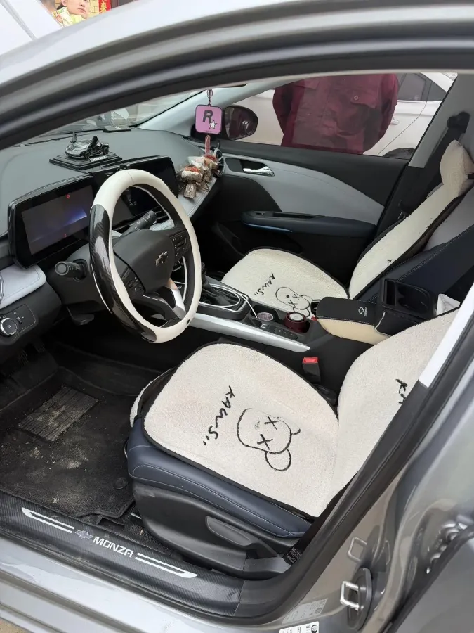 2024 Chevrolet Monza 1.5L 113HP L4 6DCT,autocango,china used car exporter,china ev exporter,chinese used car exporter,chinese used ev exporter