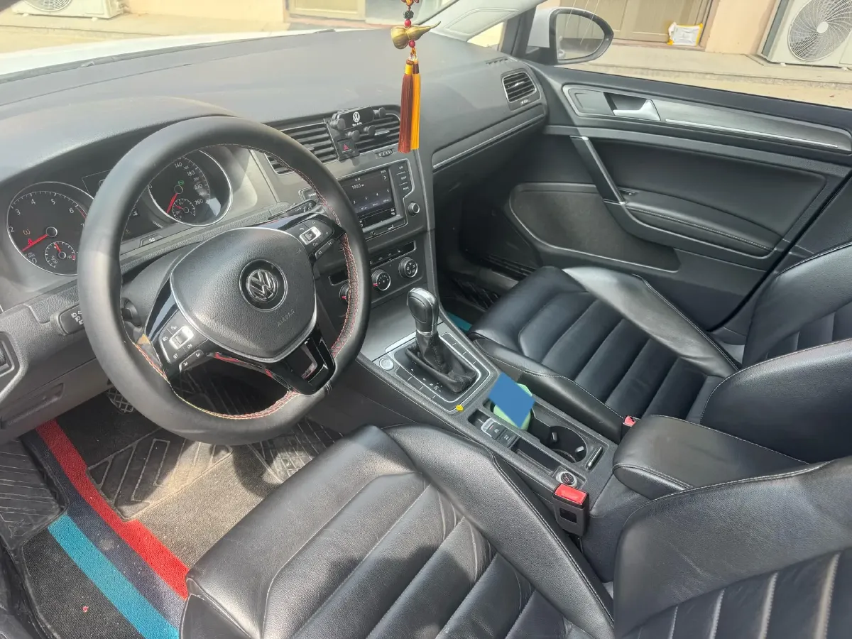 2016 Volkswagen Golf 1.4T 131HP L4 7DCT,autocango,china used car exporter,china ev exporter,chinese used car exporter,chinese used ev exporter