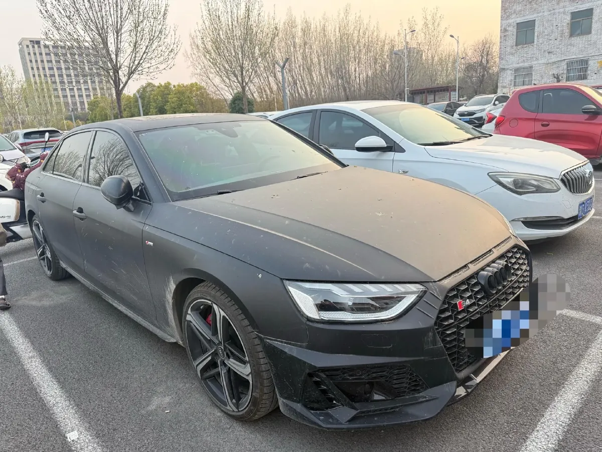 2022 Audi A4L 2.0T 252HP L4 7DCT,autocango,china used car exporter,china ev exporter,chinese used car exporter,chinese used ev exporter