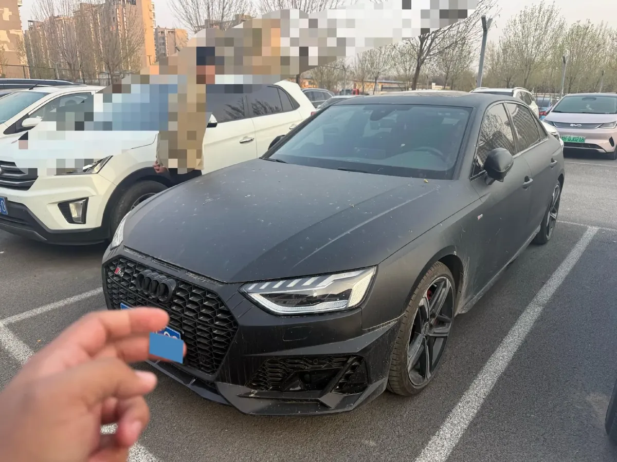 2022 Audi A4L 2.0T 252HP L4 7DCT,autocango,china used car exporter,china ev exporter,chinese used car exporter,chinese used ev exporter