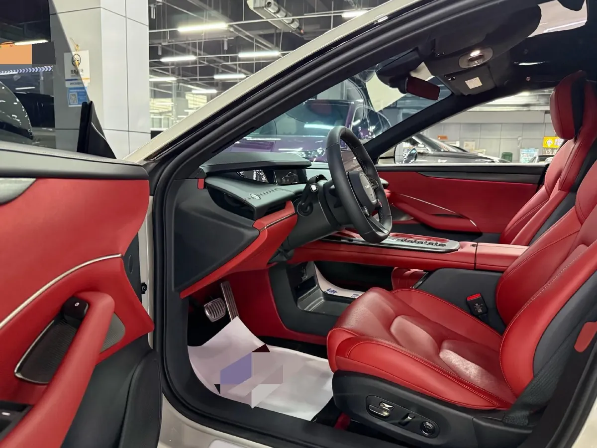 2024 MI SU7 BEV 101KWH,autocango,china used car exporter,china ev exporter,chinese used car exporter,chinese used ev exporter