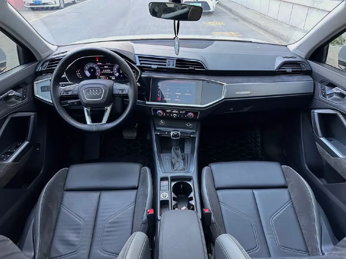 2023 Audi Q3 Sportback 1.4T 150HP L4 7DCT,autocango,china used car exporter,china ev exporter,chinese used car exporter,chinese used ev exporter