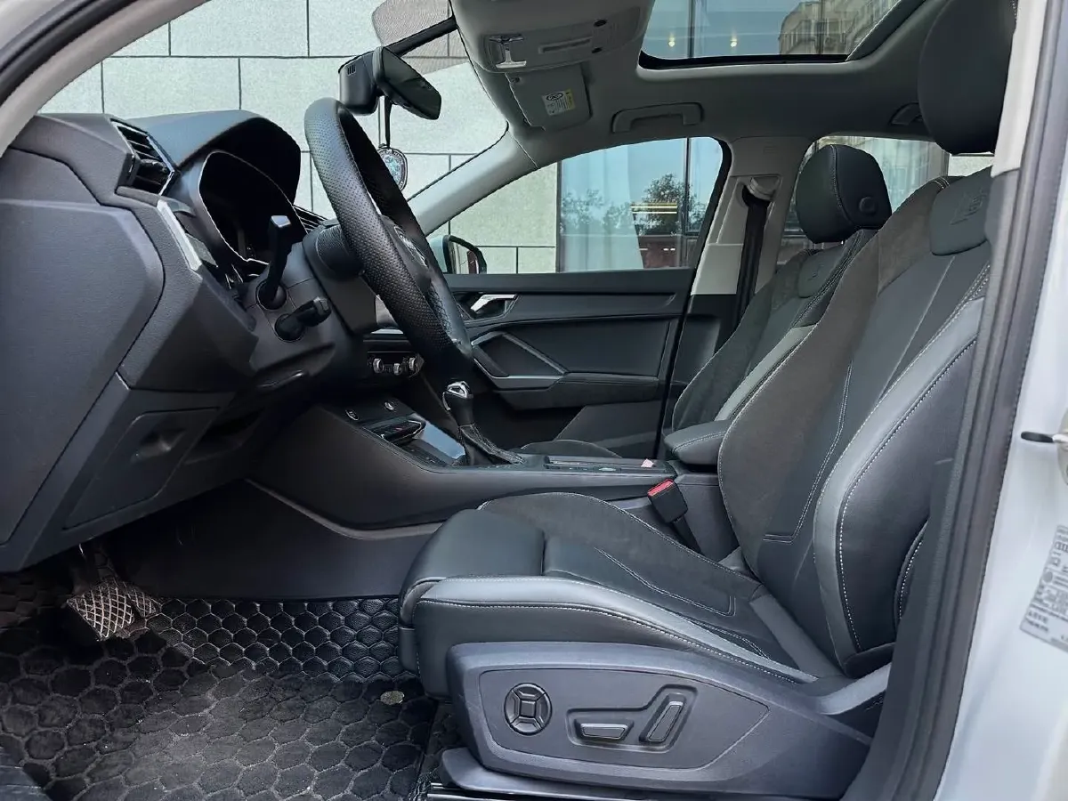 2023 Audi Q3 Sportback 1.4T 150HP L4 7DCT,autocango,china used car exporter,china ev exporter,chinese used car exporter,chinese used ev exporter