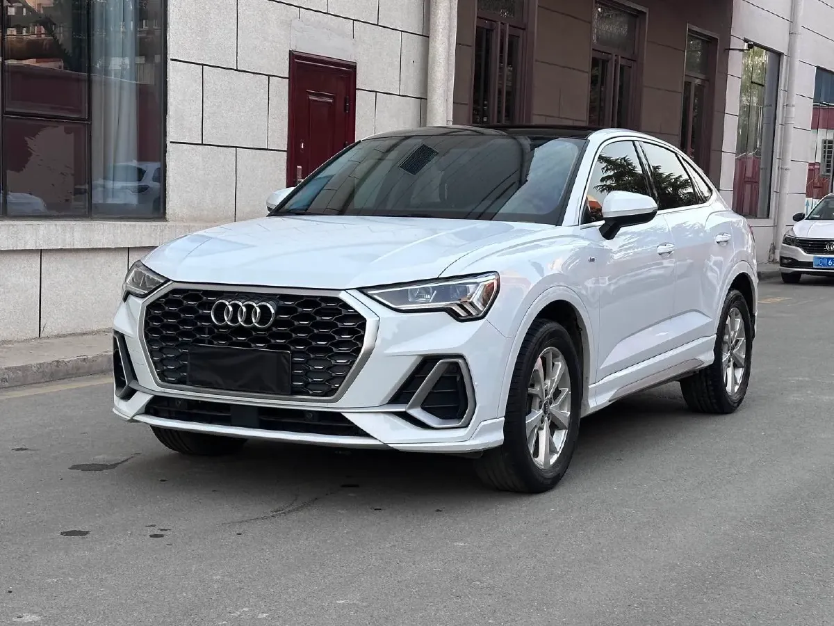 2023 Audi Q3 Sportback 1.4T 150HP L4 7DCT,autocango,china used car exporter,china ev exporter,chinese used car exporter,chinese used ev exporter