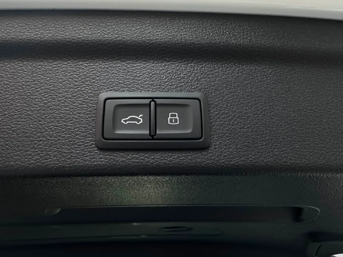 2023 Audi Q3 Sportback 1.4T 150HP L4 7DCT,autocango,china used car exporter,china ev exporter,chinese used car exporter,chinese used ev exporter