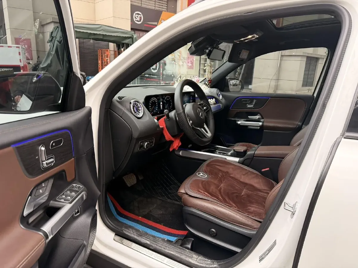2023 Mercedes-Benz GLB Class 2.0T 190HP L4 8DCT,autocango,china used car exporter,china ev exporter,chinese used car exporter,chinese used ev exporter