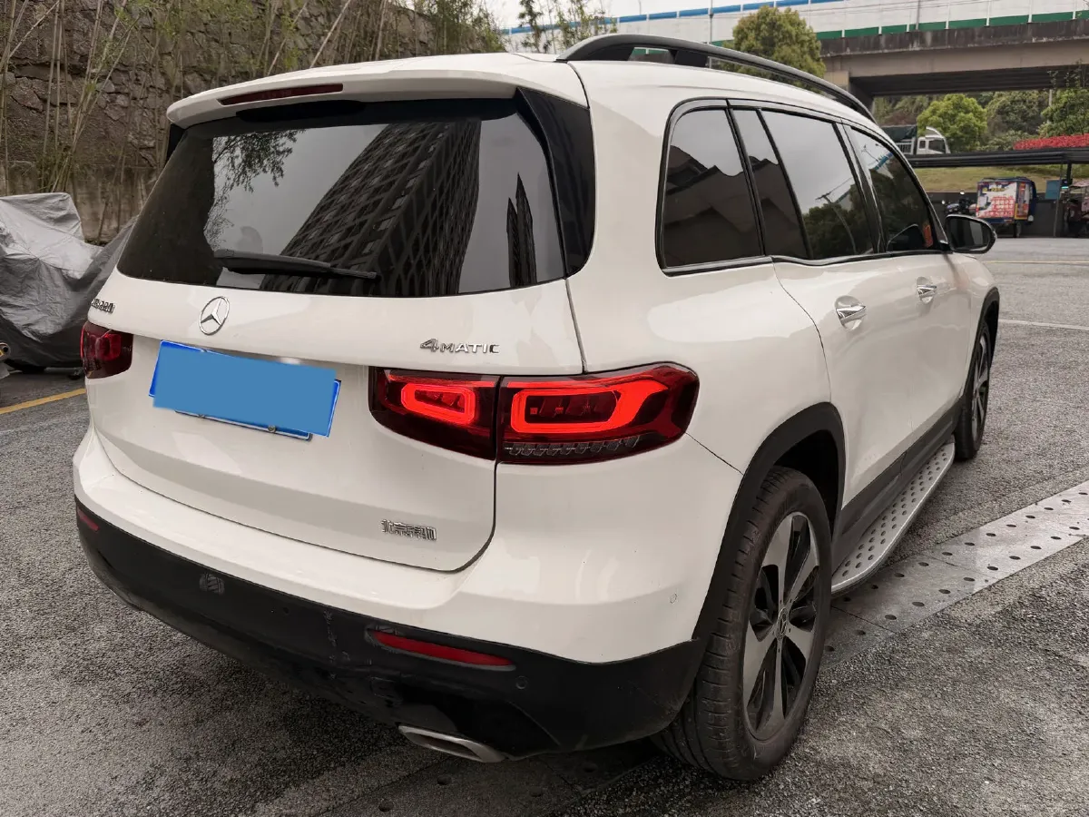 2023 Mercedes-Benz GLB Class 2.0T 190HP L4 8DCT,autocango,china used car exporter,china ev exporter,chinese used car exporter,chinese used ev exporter