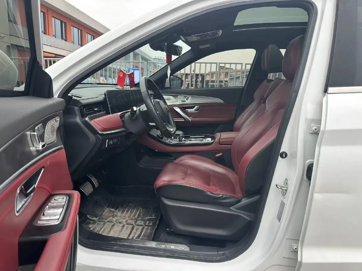 2021 Chery Tiggo 8 Plus 1.6T 197HP L4 7DCT,autocango,china used car exporter,china ev exporter,chinese used car exporter,chinese used ev exporter