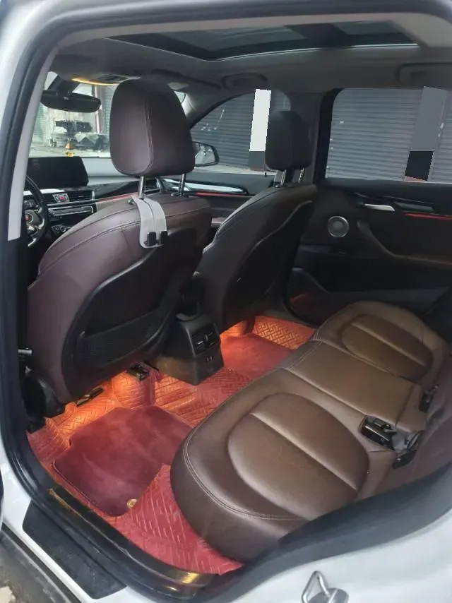 2022 BMW X1 2.0T 192HP L4 7DCT,autocango,china used car exporter,china ev exporter,chinese used car exporter,chinese used ev exporter
