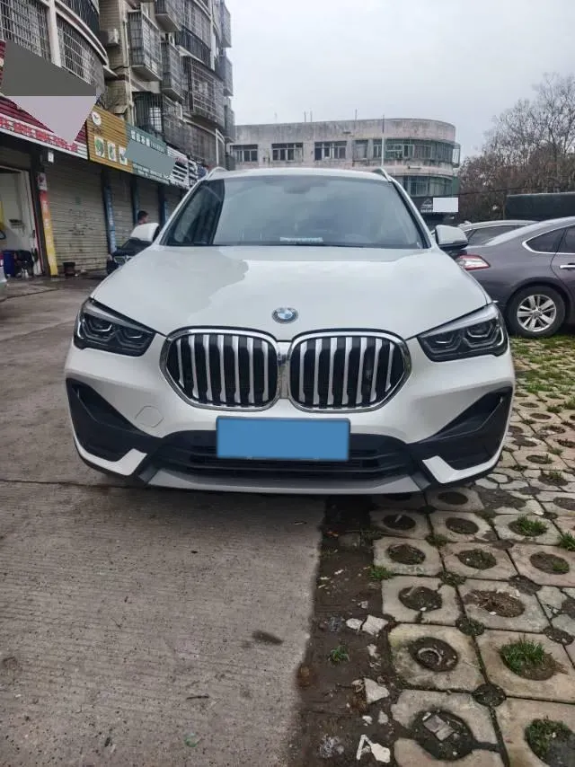 2022 BMW X1 2.0T 192HP L4 7DCT,autocango,china used car exporter,china ev exporter,chinese used car exporter,chinese used ev exporter