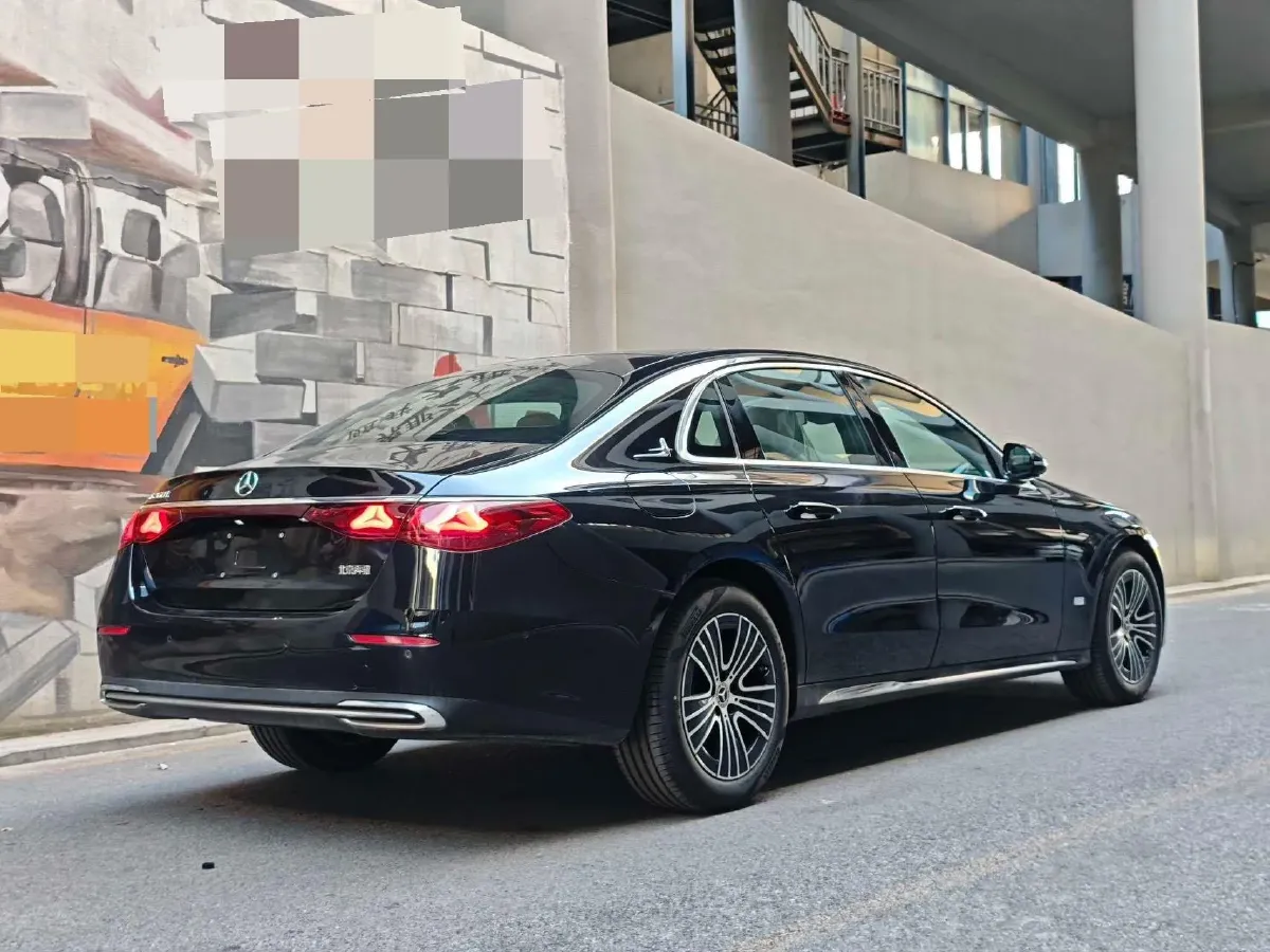 2024 Mercedes-Benz E Class 2.0T 204HP L4 9AT,autocango,china used car exporter,china ev exporter,chinese used car exporter,chinese used ev exporter
