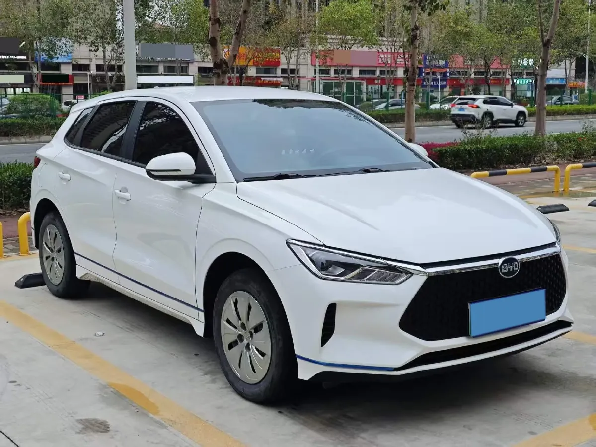 2021 MG Pilot 1.5T 173HP L4 7DCT,autocango,china used car exporter,china ev exporter,chinese used car exporter,chinese used ev exporter