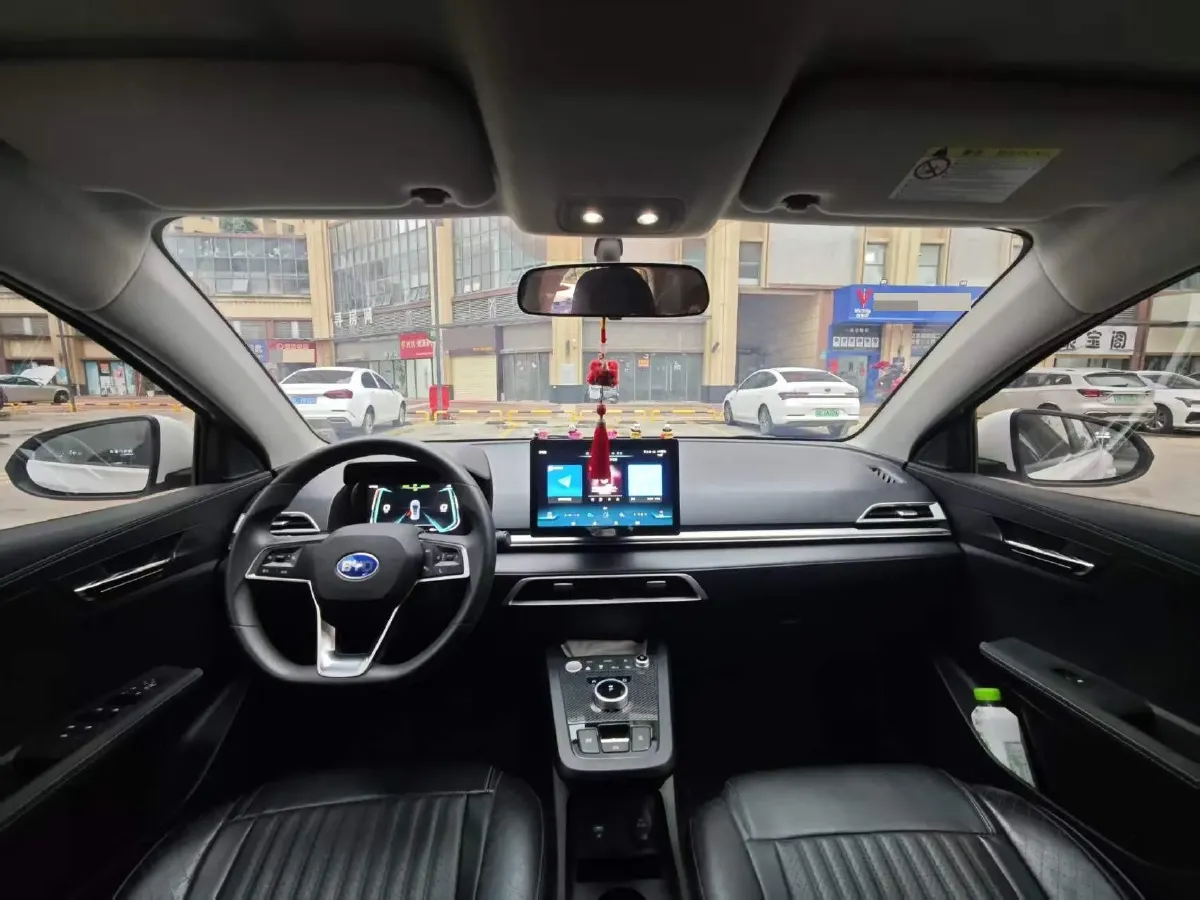 2021 MG Pilot 1.5T 173HP L4 7DCT,autocango,china used car exporter,china ev exporter,chinese used car exporter,chinese used ev exporter