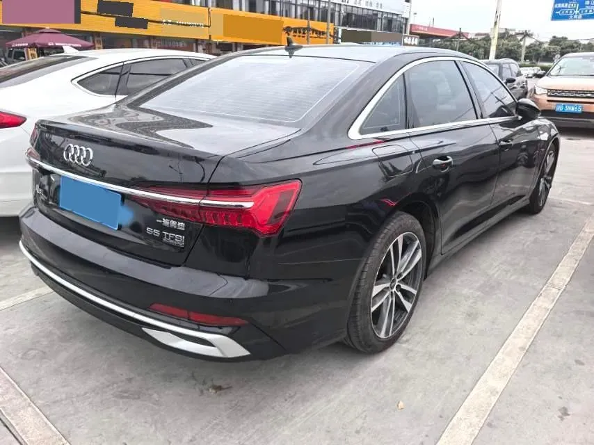 2023 Audi A6L 2.0T 190HP L4 7DCT,autocango,china used car exporter,china ev exporter,chinese used car exporter,chinese used ev exporter