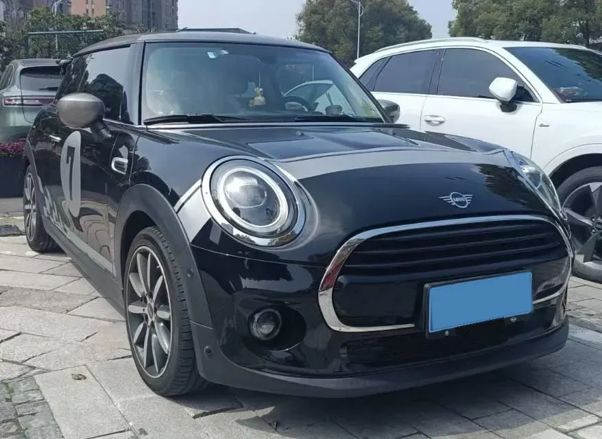 2021 MINI MINI 1.5T 136HP L3 7DCT,autocango,china used car exporter,china ev exporter,chinese used car exporter,chinese used ev exporter