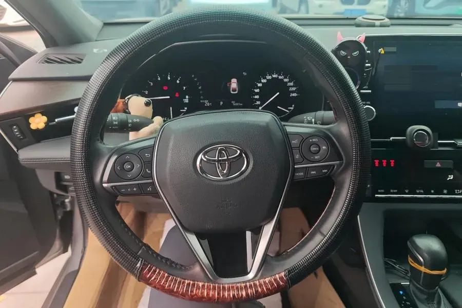 2022 Toyota Avalon 2.0L 178HP L4 CVT,autocango,china used car exporter,china ev exporter,chinese used car exporter,chinese used ev exporter