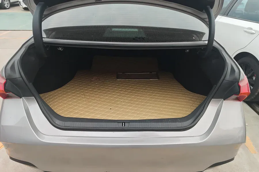 2022 Toyota Avalon 2.0L 178HP L4 CVT,autocango,china used car exporter,china ev exporter,chinese used car exporter,chinese used ev exporter