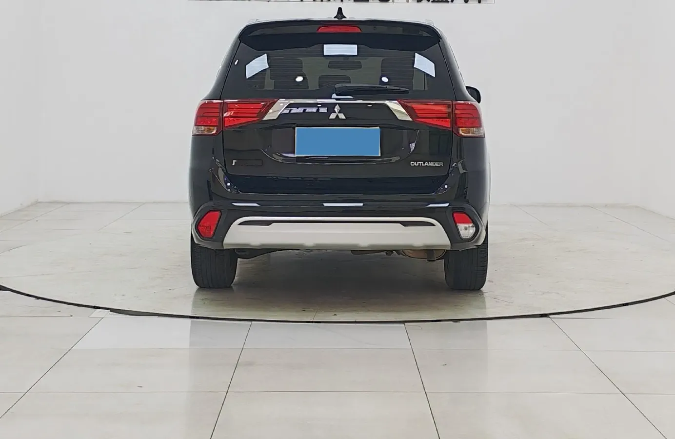 2021 Mitsubishi Outlander 2.0L 166HP L4 CVT,autocango,china used car exporter,china ev exporter,chinese used car exporter,chinese used ev exporter