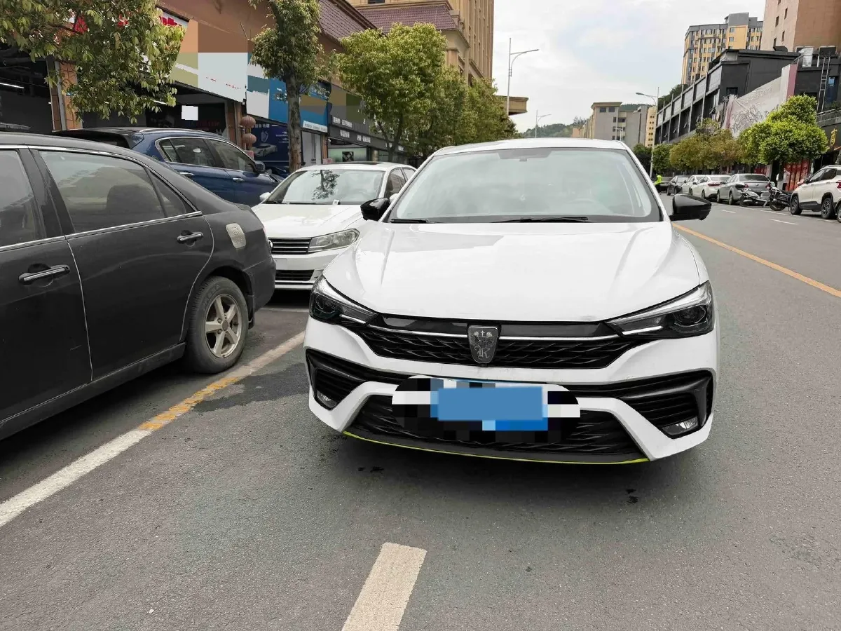 2021 Roewe i5 1.5L 120HP L4 CVT,autocango,china used car exporter,china ev exporter,chinese used car exporter,chinese used ev exporter
