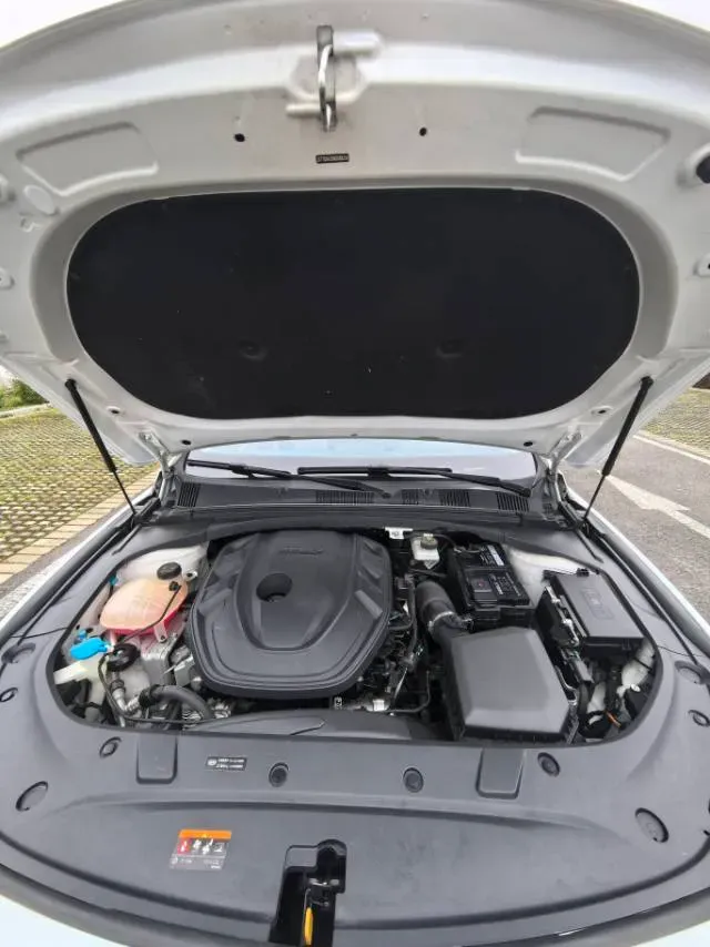 2023 Geely Preface 2.0T 190HP L4 7DCT,autocango,china used car exporter,china ev exporter,chinese used car exporter,chinese used ev exporter