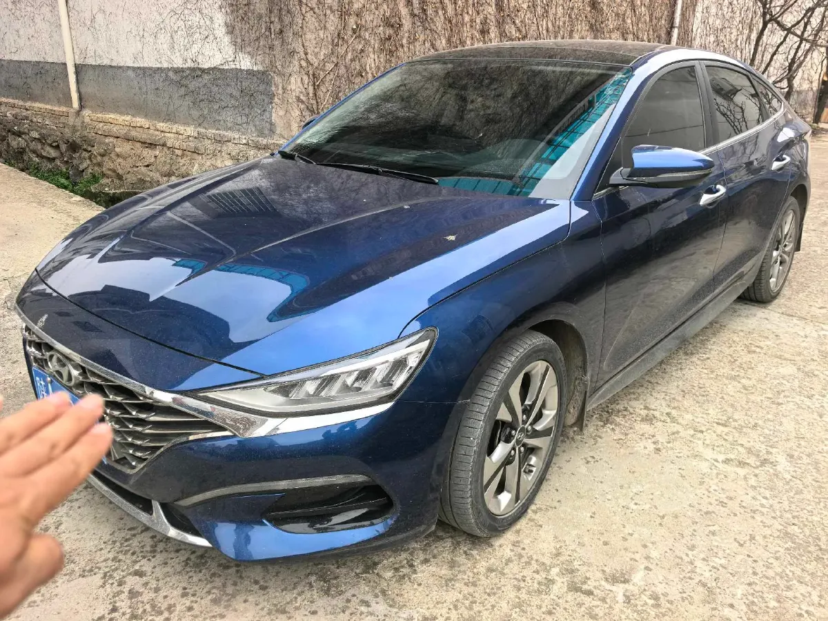 2019 Hyundai La Festa 1.6T 204HP L4 7DCT,autocango,china used car exporter,china ev exporter,chinese used car exporter,chinese used ev exporter
