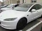 2025 Tesla Model 3 BEV