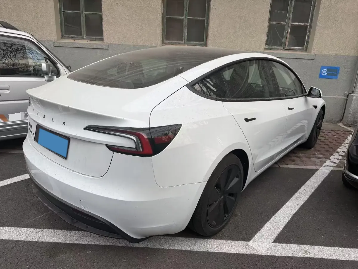 2025 Tesla Model 3 BEV,autocango,china used car exporter,china ev exporter,chinese used car exporter,chinese used ev exporter