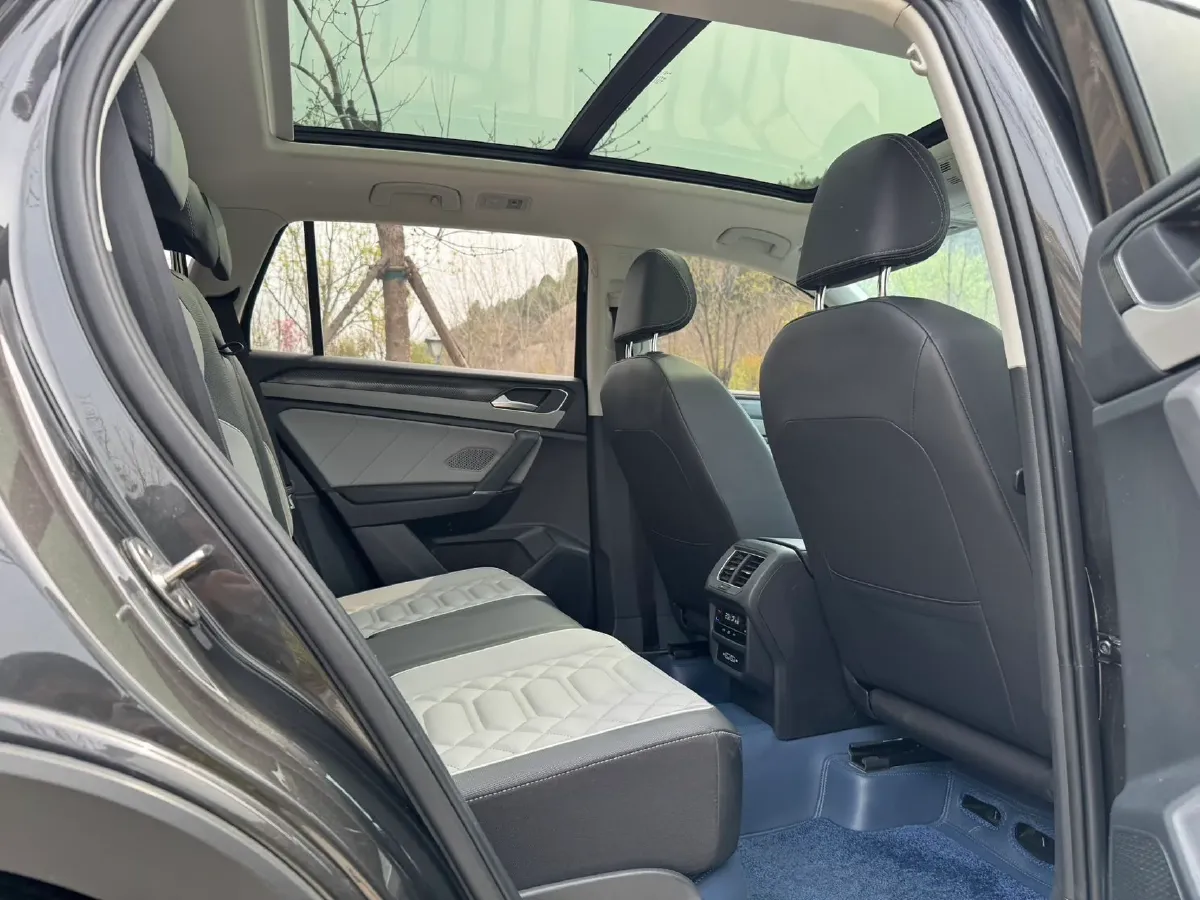 2023 Volkswagen Tayron 1.4T 150HP L4 7DCT,autocango,china used car exporter,china ev exporter,chinese used car exporter,chinese used ev exporter