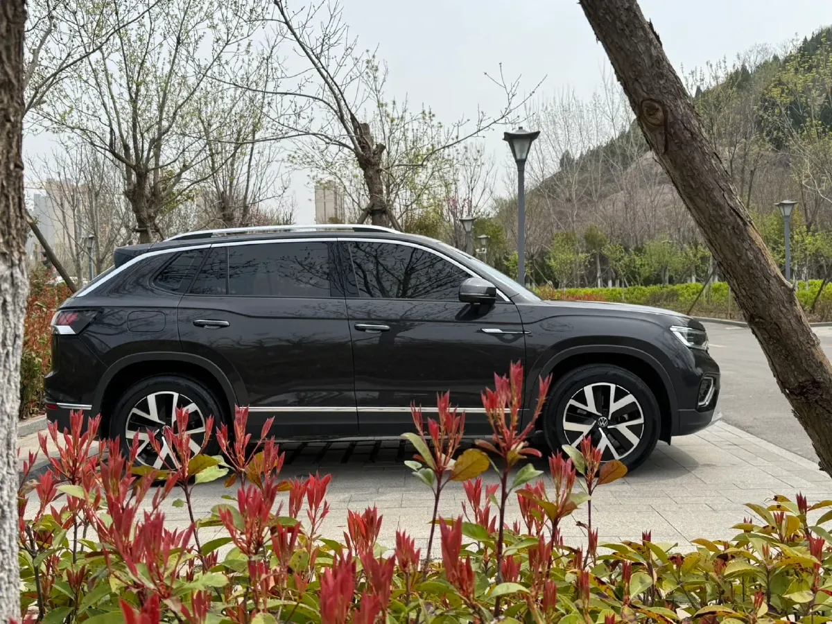 2023 Volkswagen Tayron 1.4T 150HP L4 7DCT,autocango,china used car exporter,china ev exporter,chinese used car exporter,chinese used ev exporter