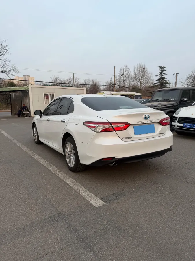 2023 Toyota Camry 2.5L 178HP L4 E-CVT Hybrid,autocango,china used car exporter,china ev exporter,chinese used car exporter,chinese used ev exporter