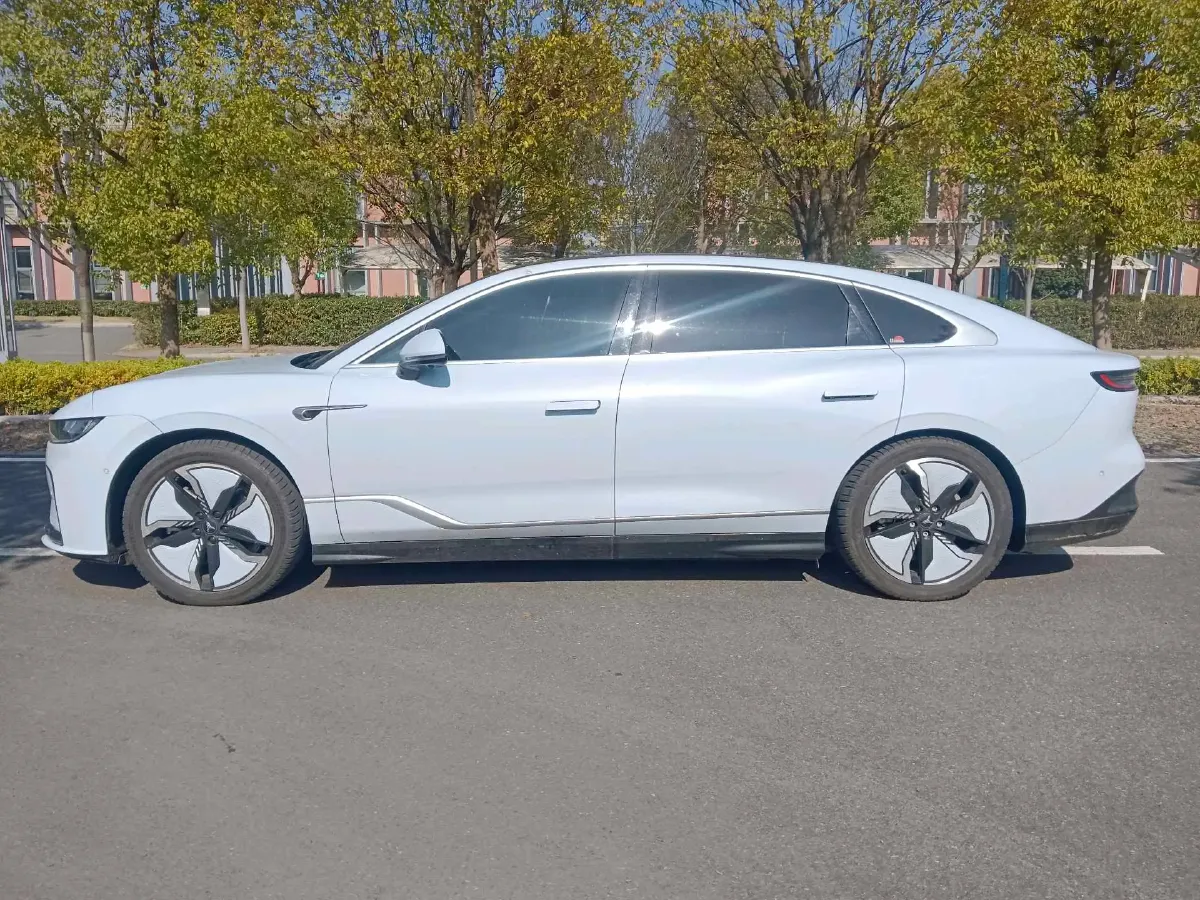 2023 Voyah ZhuiGuang BEV 82.11KWH,autocango,china used car exporter,china ev exporter,chinese used car exporter,chinese used ev exporter