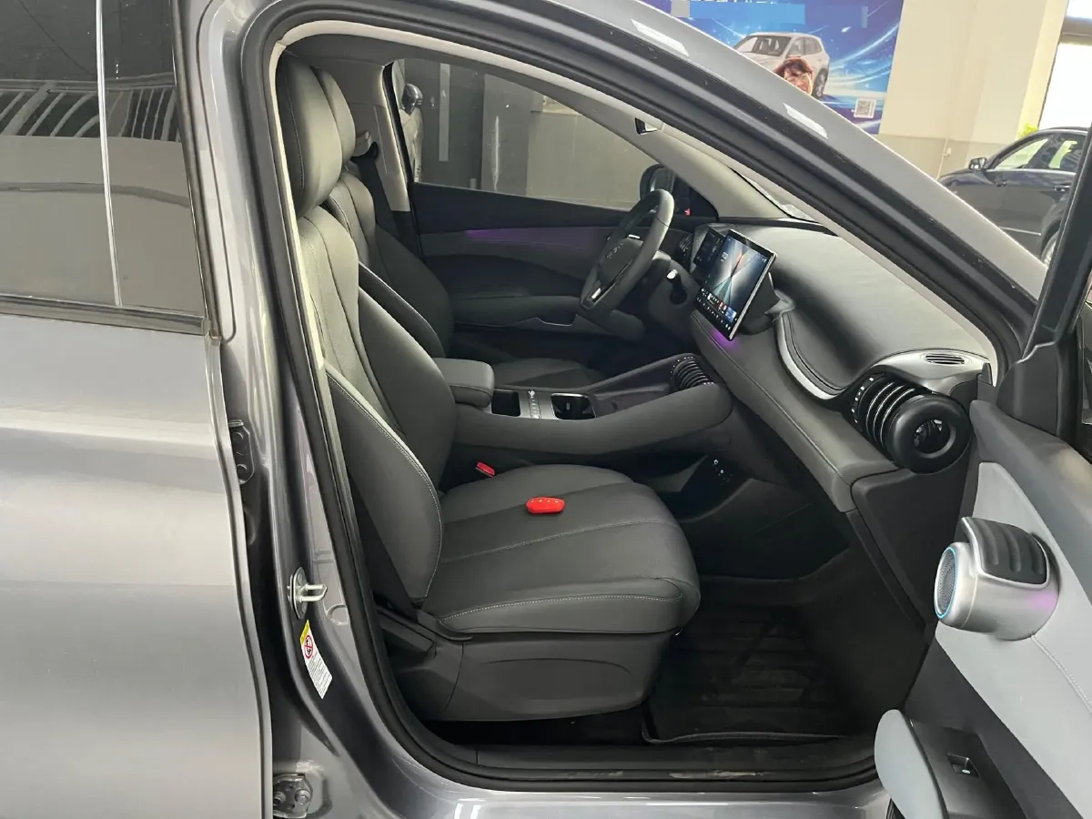 2025 BYD Yuan Plus BEV 49.92KWH,autocango,china used car exporter,china ev exporter,chinese used car exporter,chinese used ev exporter