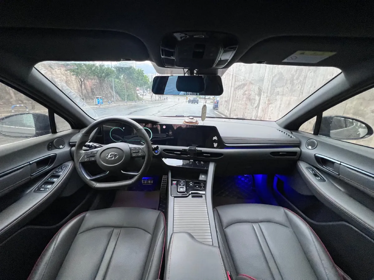 2020 Hyundai Sonata 2.0T 240HP L4 8AT,autocango,china used car exporter,china ev exporter,chinese used car exporter,chinese used ev exporter