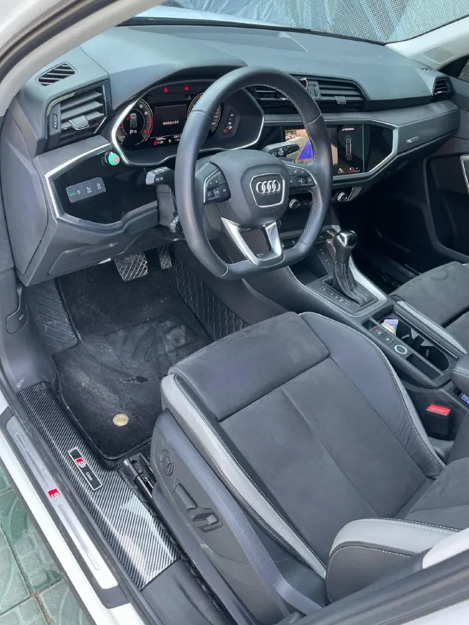 2023 Audi Q3 1.4T 150HP L4 7DCT,autocango,china used car exporter,china ev exporter,chinese used car exporter,chinese used ev exporter