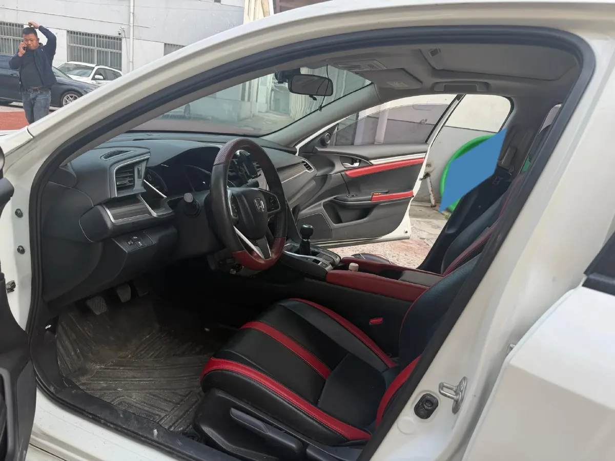 2019 Honda Civic 1.5T 177HP L4 6MT,autocango,china used car exporter,china ev exporter,chinese used car exporter,chinese used ev exporter