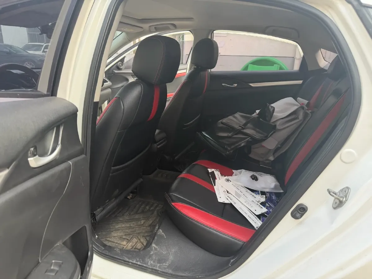 2019 Honda Civic 1.5T 177HP L4 6MT,autocango,china used car exporter,china ev exporter,chinese used car exporter,chinese used ev exporter