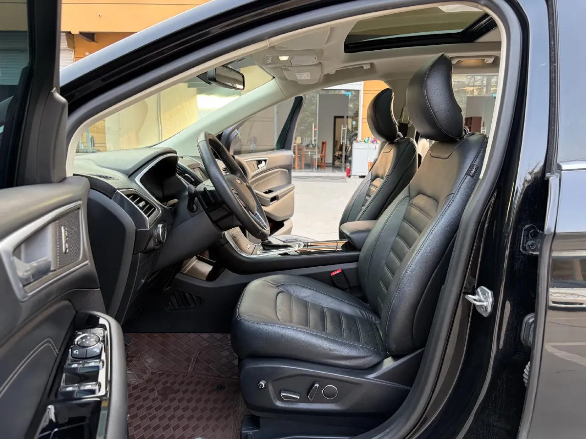 2018 Ford Edge 2.0T 245HP L4 6AT,autocango,china used car exporter,china ev exporter,chinese used car exporter,chinese used ev exporter