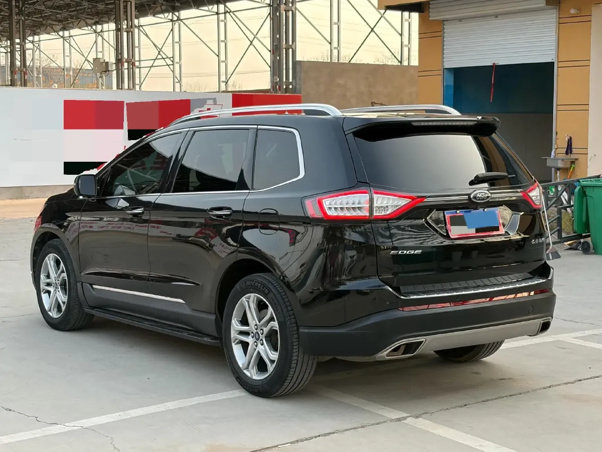 2018 Ford Edge 2.0T 245HP L4 6AT,autocango,china used car exporter,china ev exporter,chinese used car exporter,chinese used ev exporter