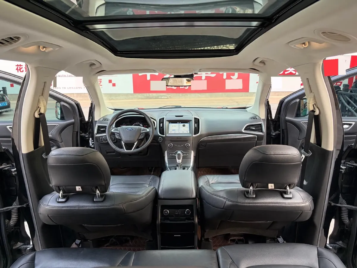 2018 Ford Edge 2.0T 245HP L4 6AT,autocango,china used car exporter,china ev exporter,chinese used car exporter,chinese used ev exporter